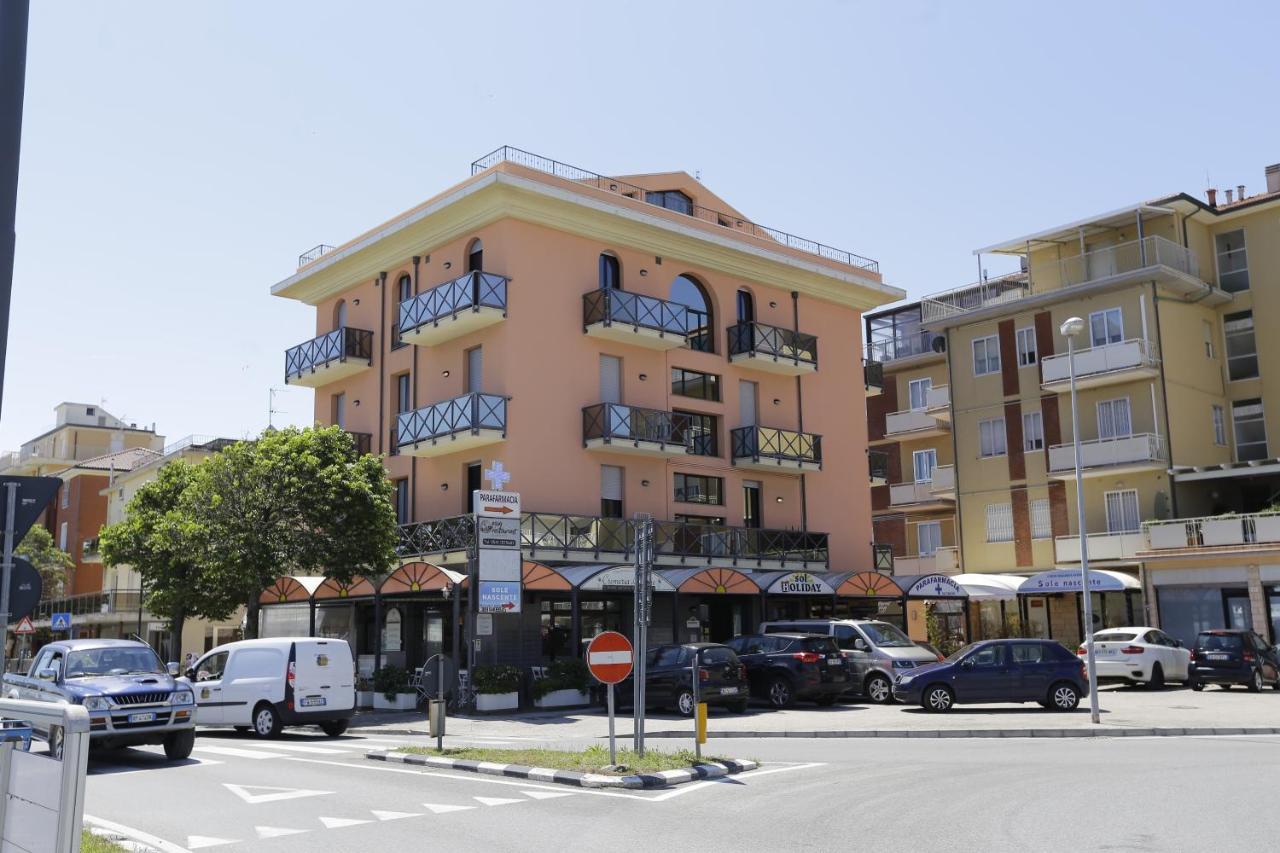 Residenza Sol Holiday Rímini Exterior foto