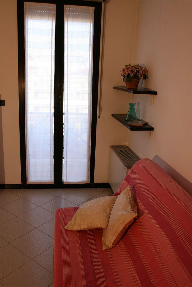 Residenza Sol Holiday Rímini Exterior foto