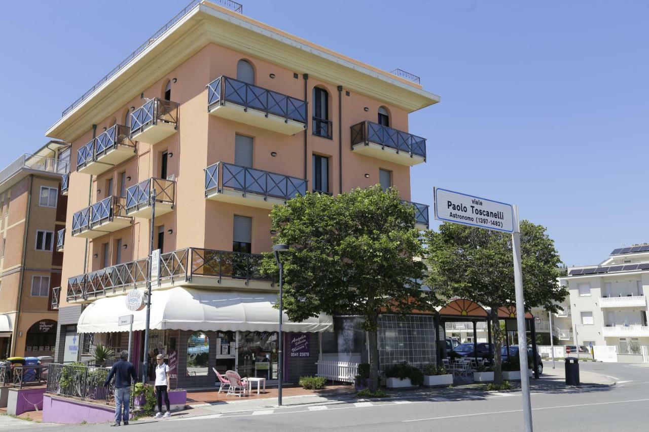 Residenza Sol Holiday Rímini Exterior foto