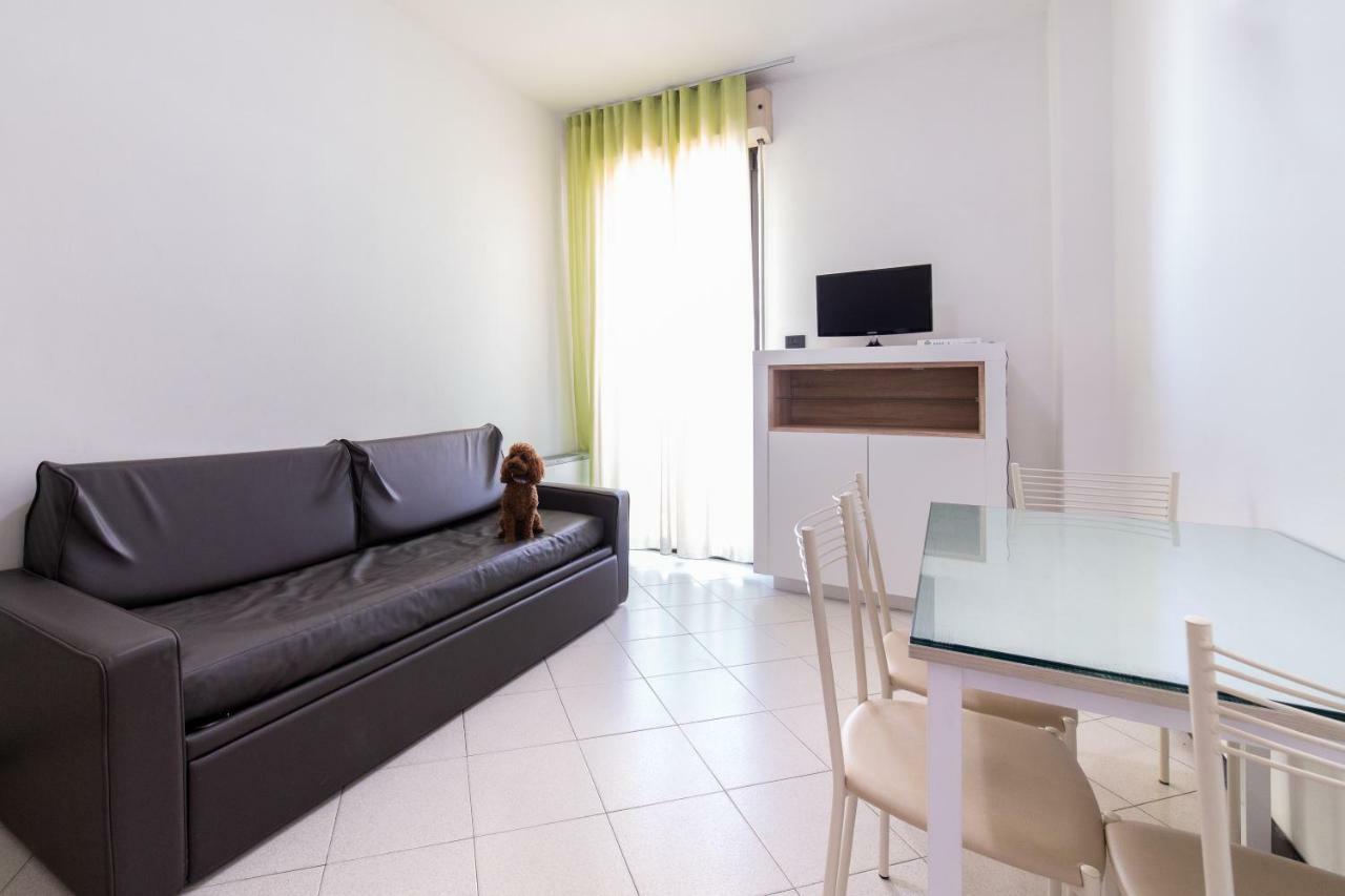 Residenza Sol Holiday Rímini Exterior foto
