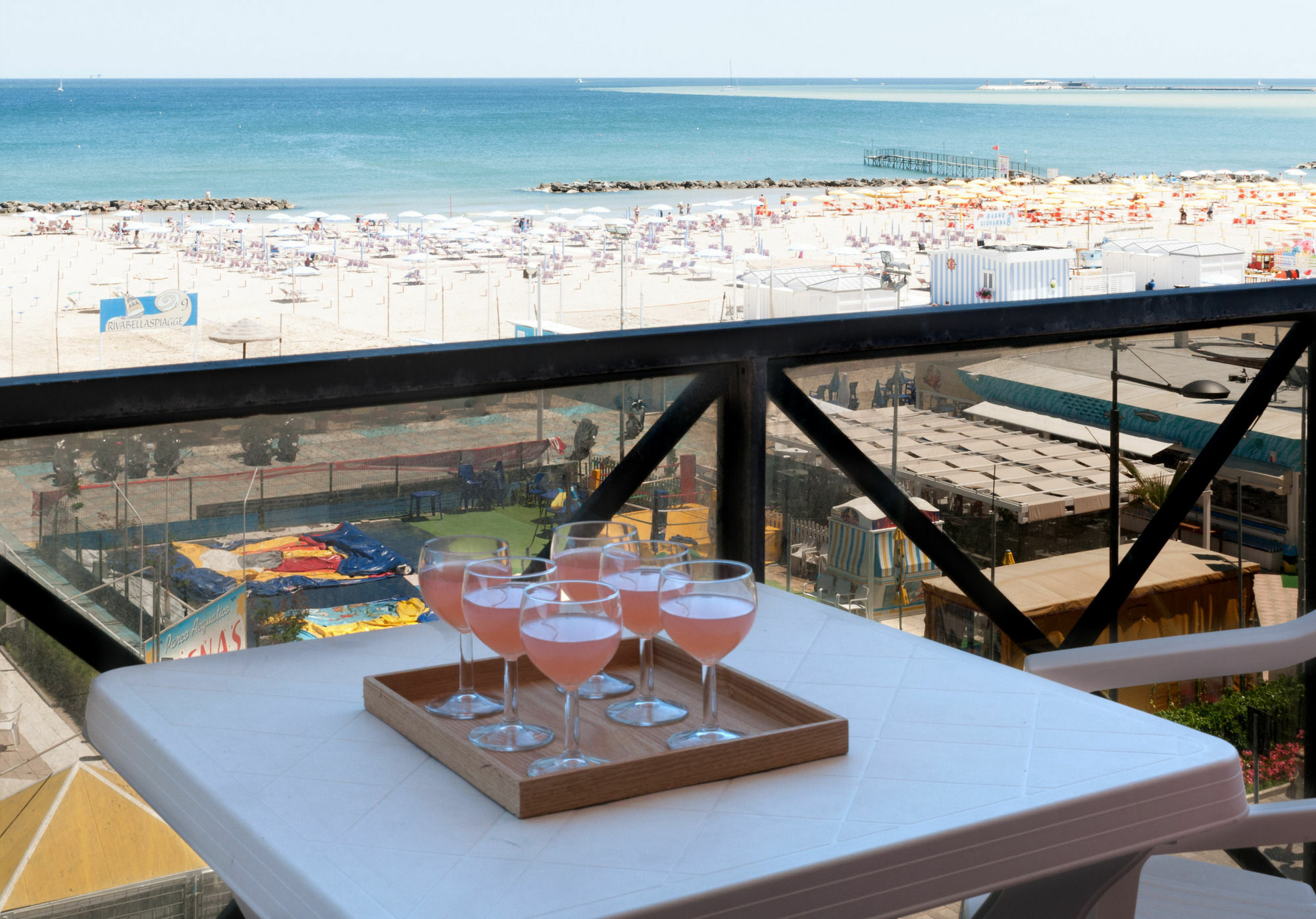 Residenza Sol Holiday Rímini Exterior foto